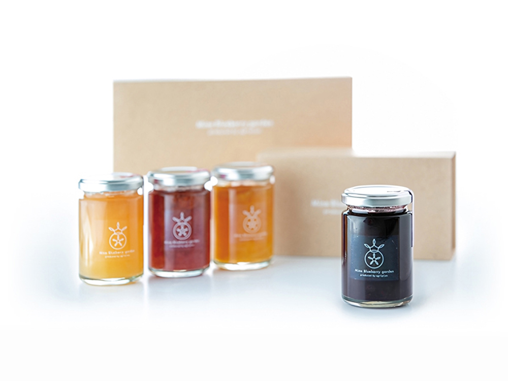 美祢ブルーベリーガーデンのブルーベリージャム&フルーツジャムのパッケージデザイン